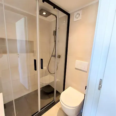 Historic Center Gem: Stylishly Renovated Studio Loft Appartement Lisboa